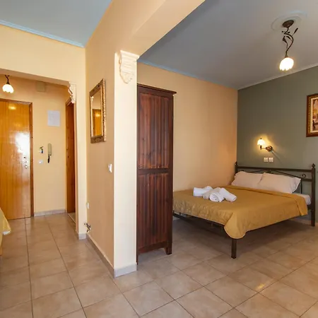 Xenia Palace Luxury Apart Otel Vrasná