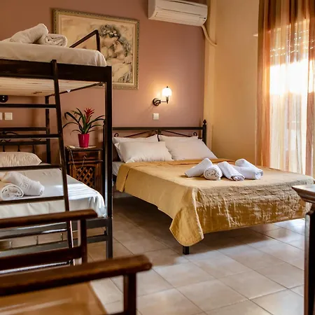 Xenia Palace Luxury Βρασνά