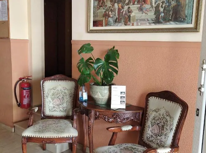 Aparthotel Xenia Palace Luxury 3*