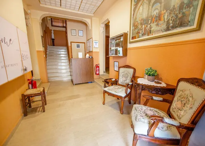 Xenia Palace Luxury Aparthotel Vrasná