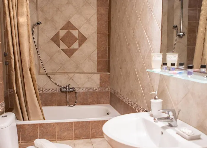 Xenia Palace Luxury 3*