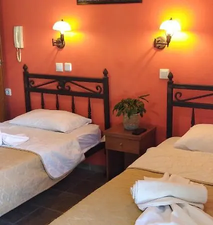 Xenia Palace Luxury 3*