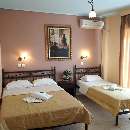 Xenia Palace Luxury 3*