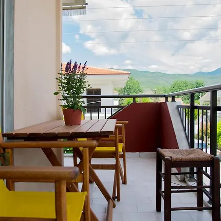 Xenia Palace Luxury Apartmanhotel 3*