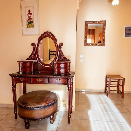 Aparthotel Xenia Palace Luxury