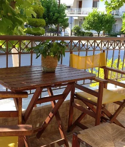 Aparthotel Xenia Palace Luxury Vrasná