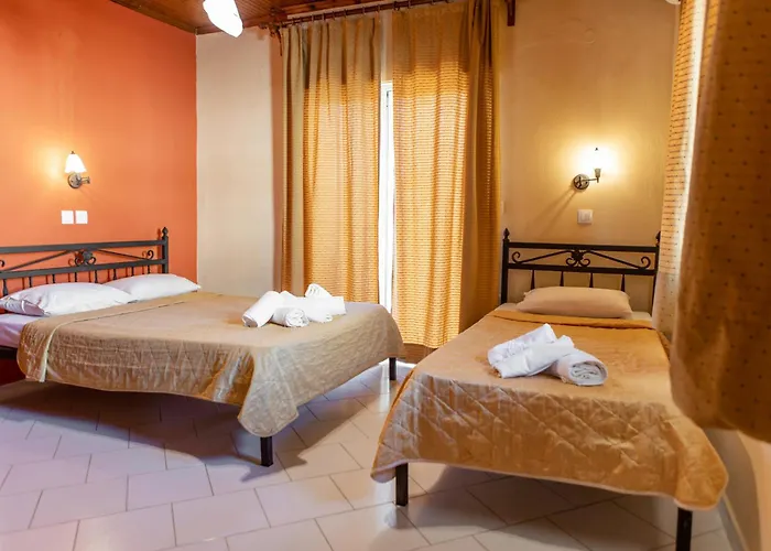 Xenia Palace Luxury 公寓式酒店 Vrasná